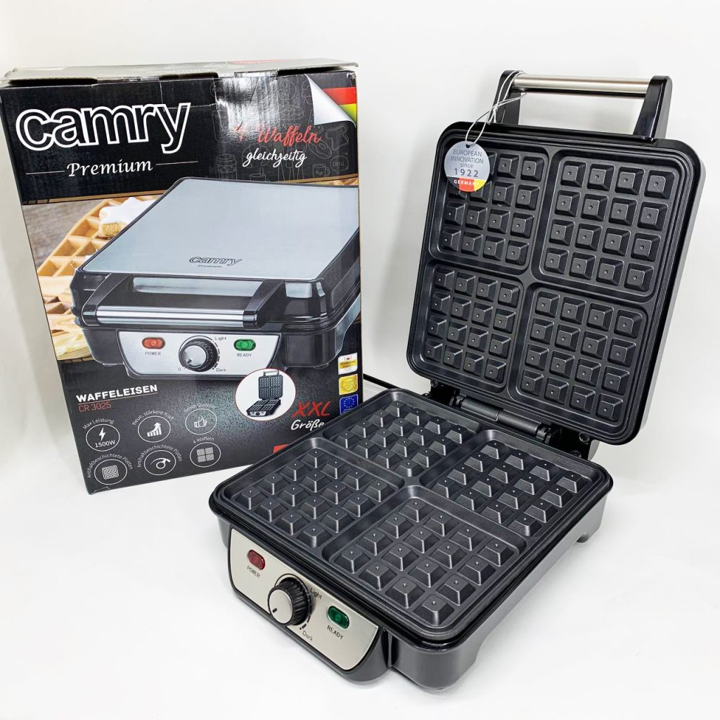 Вафельниця електрична Camry CR 3025 1500Вт для бельгійських віденських вафель з терморегулятором 4 форми