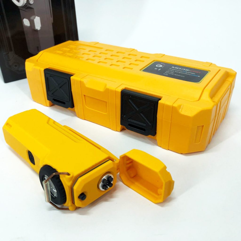 Ліхтарик-запальничка армійська MULTIFUNCTIONAL D51-COB електроімпульсна акумуляторна Yellow
